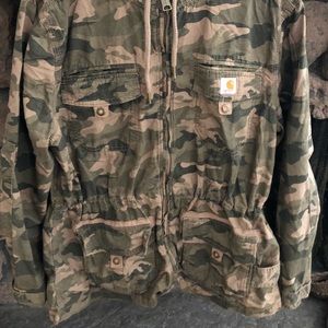 Carhartt camo light weight jacket